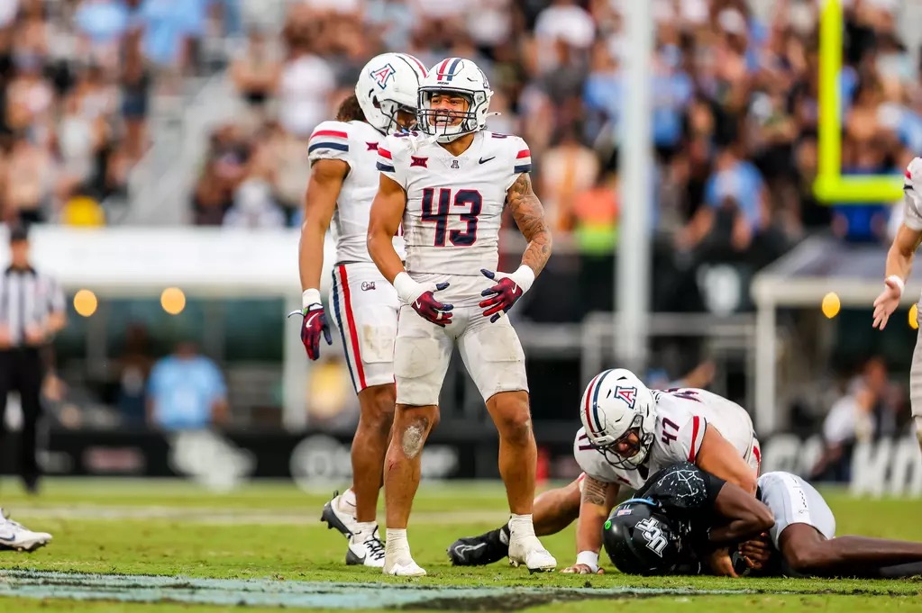 Arizona defensive back Dalton Johnson has withdrawn from the transfer portal is returning to Tucson for the 2025 season.