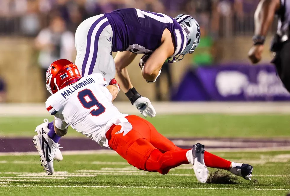 Arizona safety Gunner Maldonado is set to transfer to Kansas State. The 2023 Alamo Bowl MVP is coming off a season-ending knee injury.