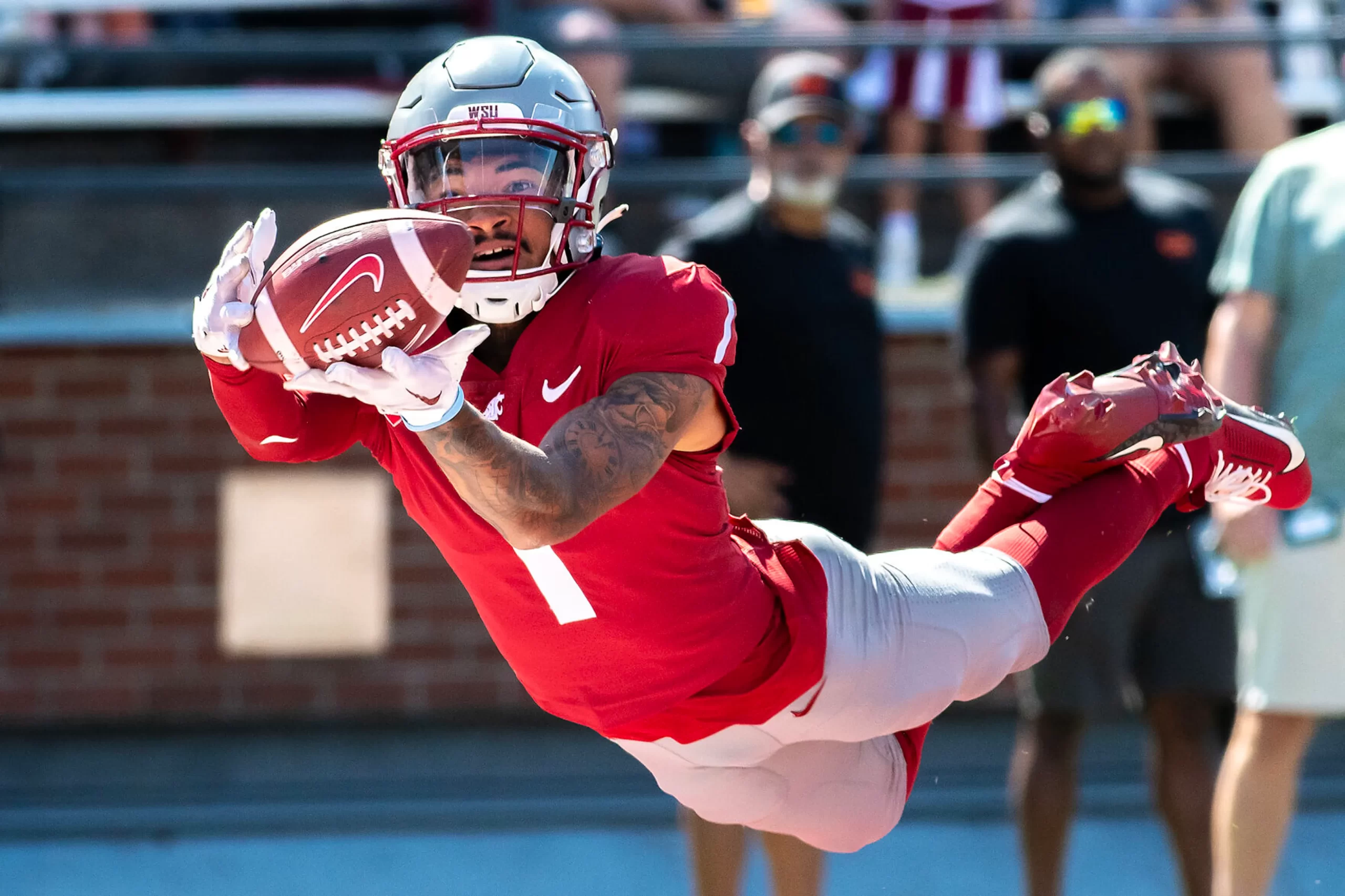 Arizona received a commitment from former Washington State WR Kris Hutson, who began his career at Oregon and has over 1,600 career yards.