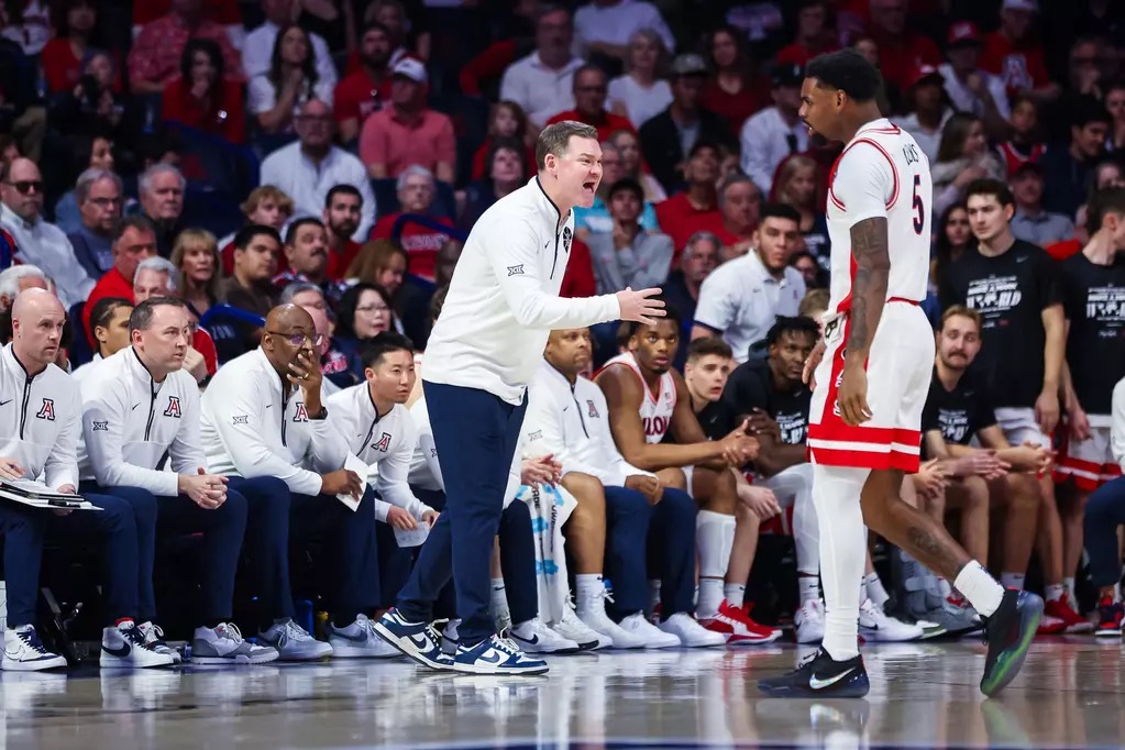 See what Arizona head coach Tommy Lloyd, along with Caleb Love and KJ Lewis had to say postgame following the 62-58 loss to No. 6 Houston.