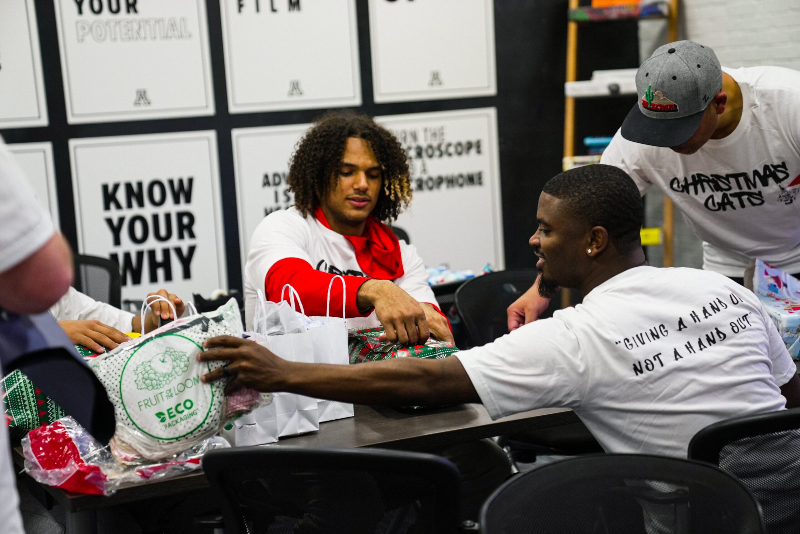 Arizona DB Genesis Smith and RB Ismail Mahdi have been named to the Wuerffel Trophy and Paul Hornung Award Watch List, respectively.