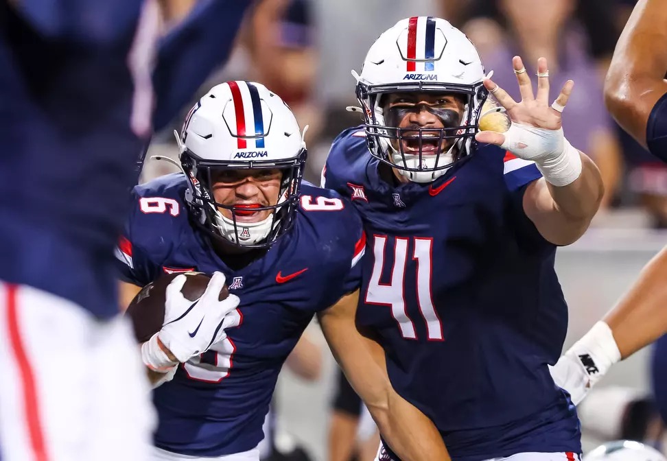 A full recap of the Arizona Wildcats' dominant 40-6 season opener victory over Hawaii to kickoff Year 2 under Brent Brennan.
