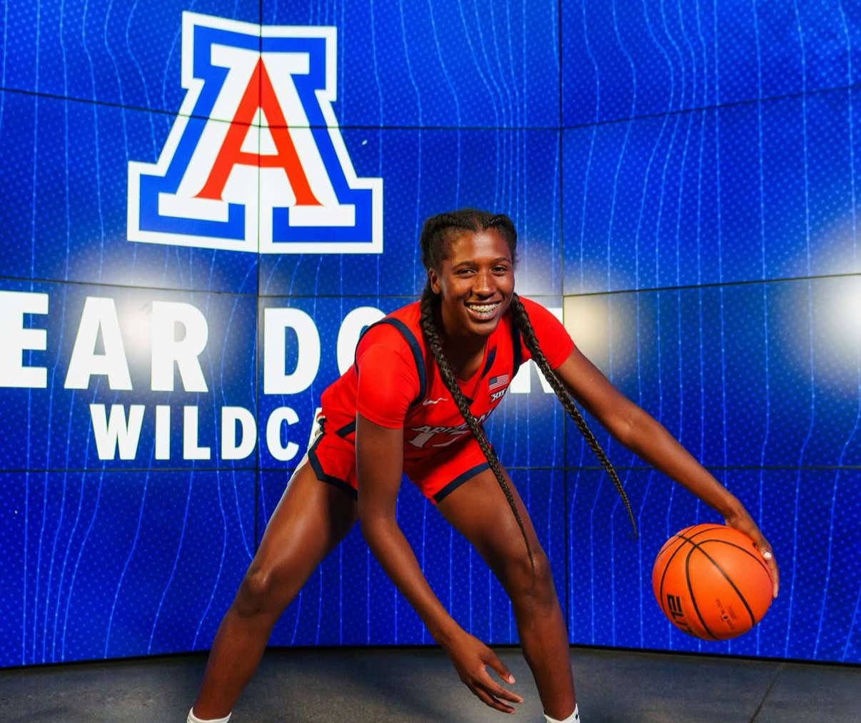 Becky Burke and Arizona Women's Basketball have landed a commitment from 2026 four-star guard Makayla Presser-Palmer.