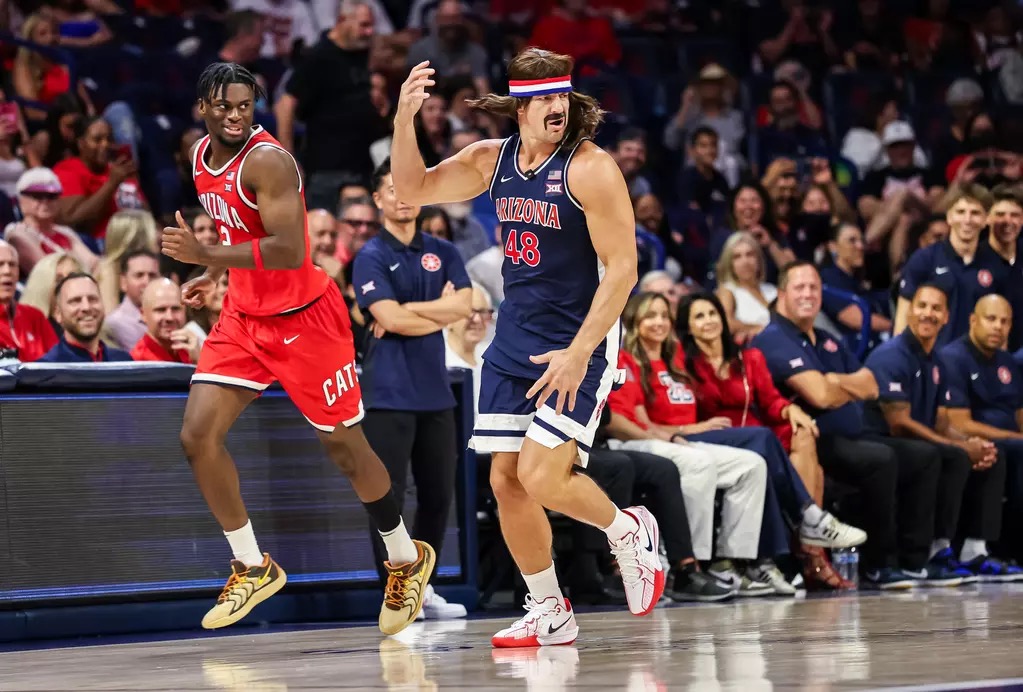 Wildcat Nation got its first look at the 2025-26 Arizona Men's Basketball team at the Red-Blue Showcase and Post/Move Afterparty on Friday.