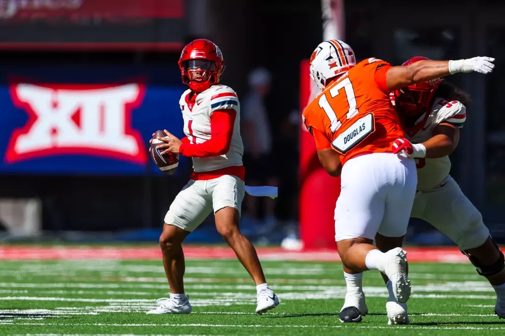 Arizona quarterback Noah Fifita is the Big 12 Offensive Player of the Week following his 376-yard, five-touchdown game against Oklahoma State.