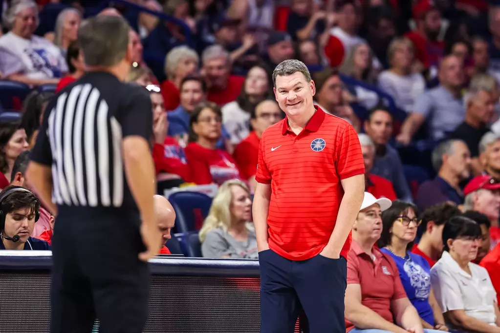 Everything Arizona head coach Tommy Lloyd, Jaden Bradley, and Anthony Dell'Orso said postgame after the 81-68 exhibition win over Saint Mary's.