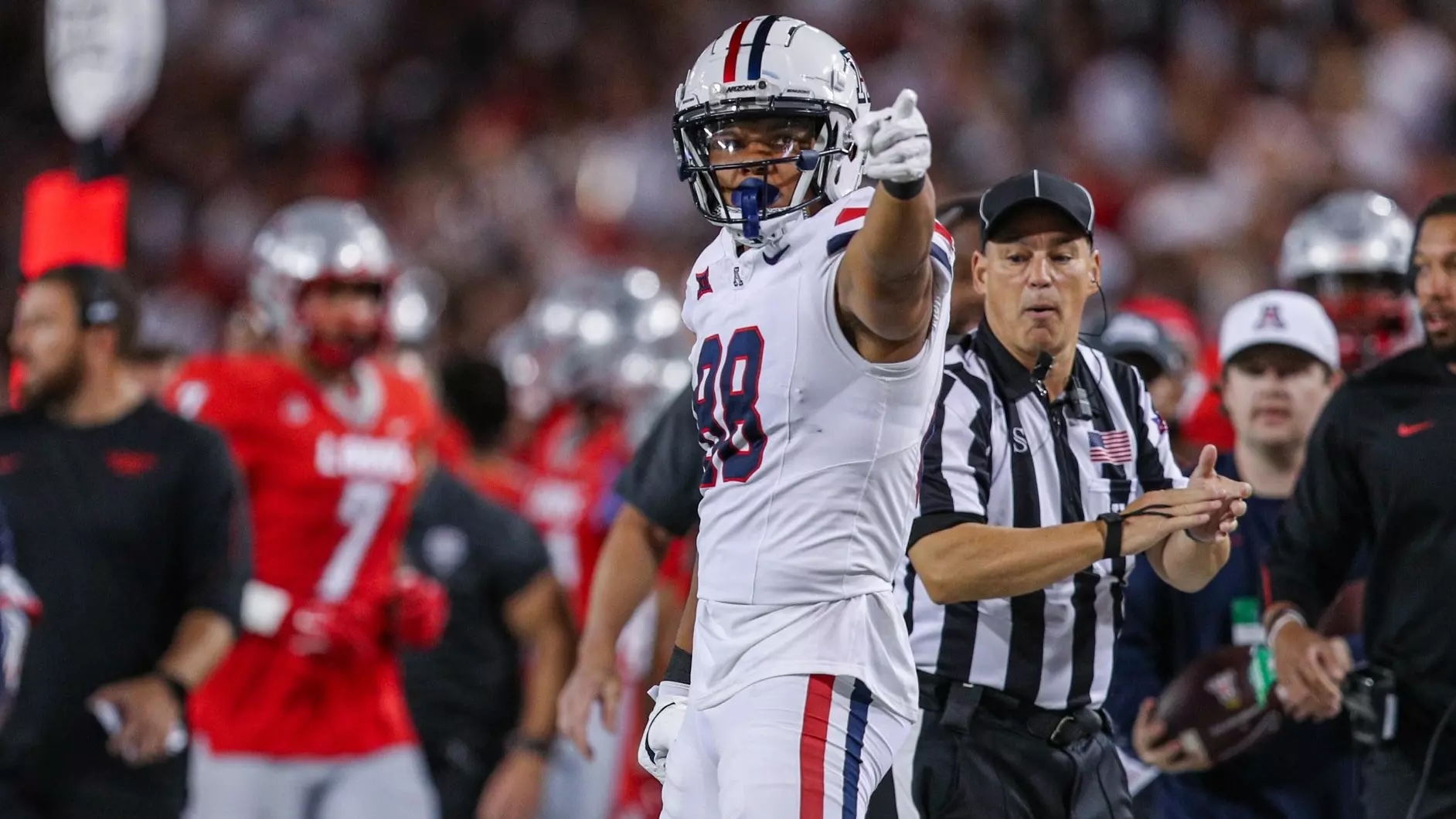 Per report, Arizona tight end Keyan Burnett and defensive lineman Jarra "Bear" Anderson are no longer with the program.