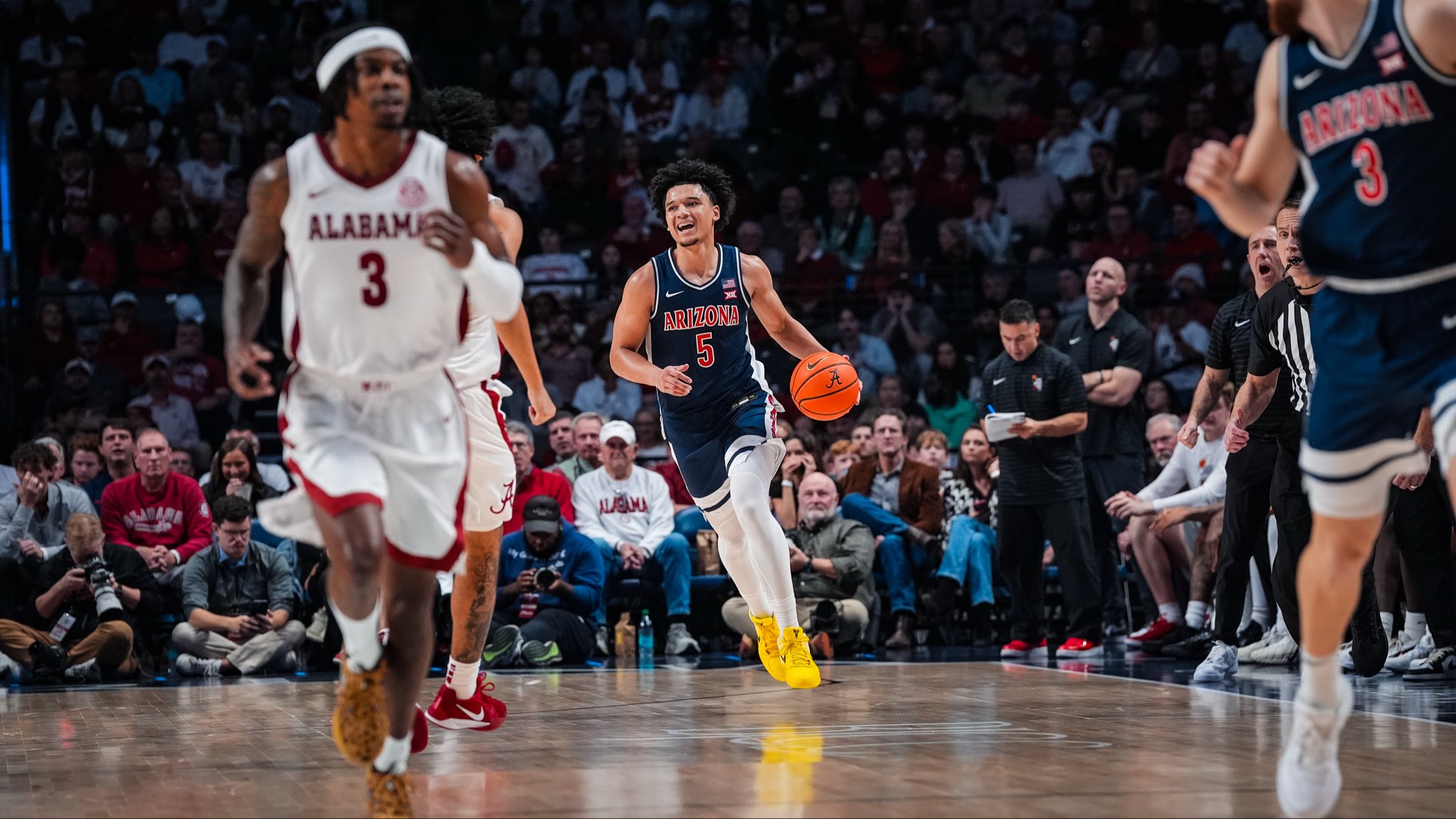 No. 1 Arizona (9-0) rolled No. 12 Alabama 96-75 with a career-high 28 points from Brayden Burries and Mo Krivas' first career double-double.