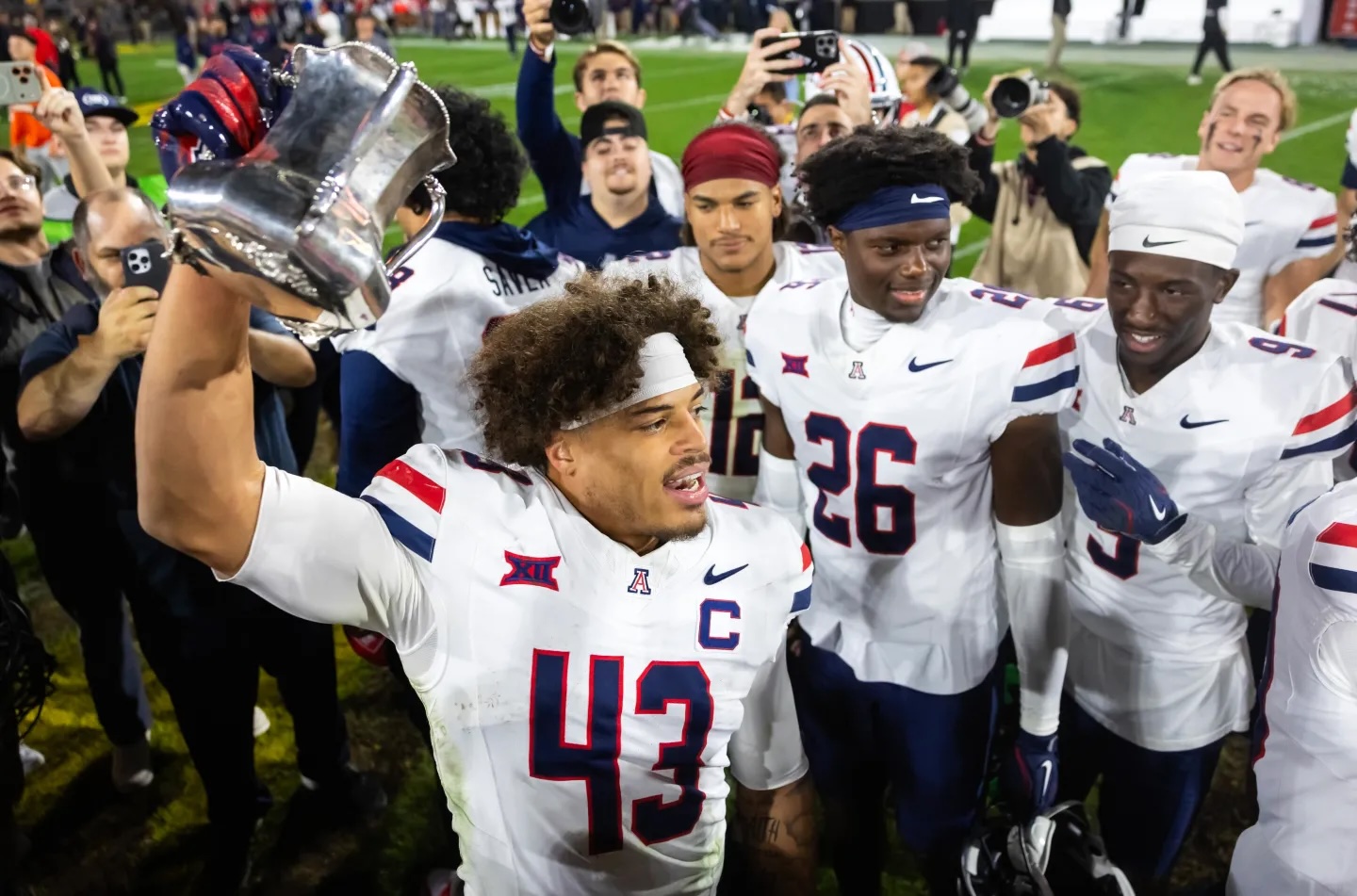 Arizona defensive back Dalton Johnson has earned Big 12 Defensive Player of the Week honors for the second straight week.