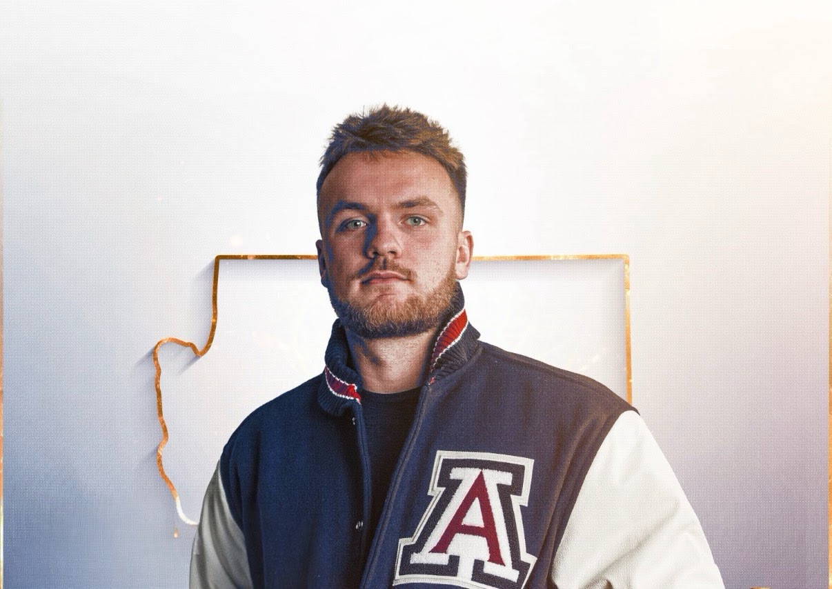 Arizona has signed Illinois tight end transfer Cole Rusk. The 6'5, 250-pound TE finished the season with 217 yards and a touchdown.