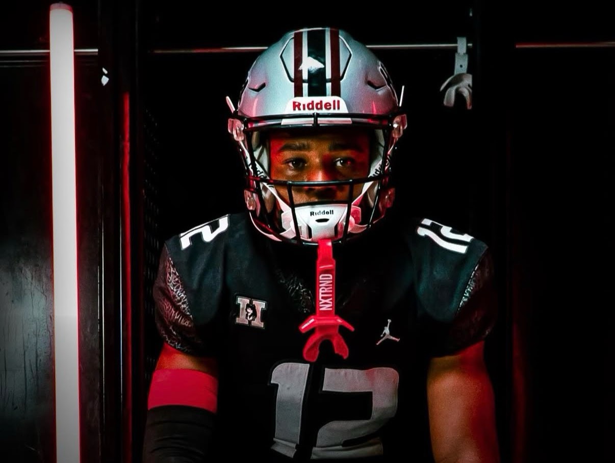 2026 3-star cornerback Kingston Spivey, younger brother of Wildcats WR Tre Spivey, has flipped his commitment from New Mexico to Arizona.