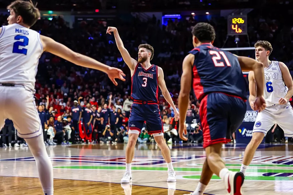 Following back-to-back 22-point games against BYU and Houston, Arizona guard Anthony Dell'Orso has been named to the Big 12 Starting Five.