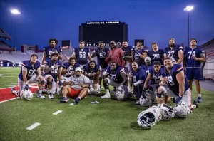 Josh Oglesby and Noah Fifita “like divorced parents” with Arizona’s offensive line