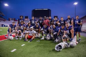 Josh Oglesby and Noah Fifita “like divorced parents” with Arizona’s offensive line