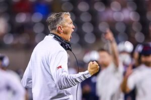 Brent Brennan previews BYU ahead of early road test for Arizona